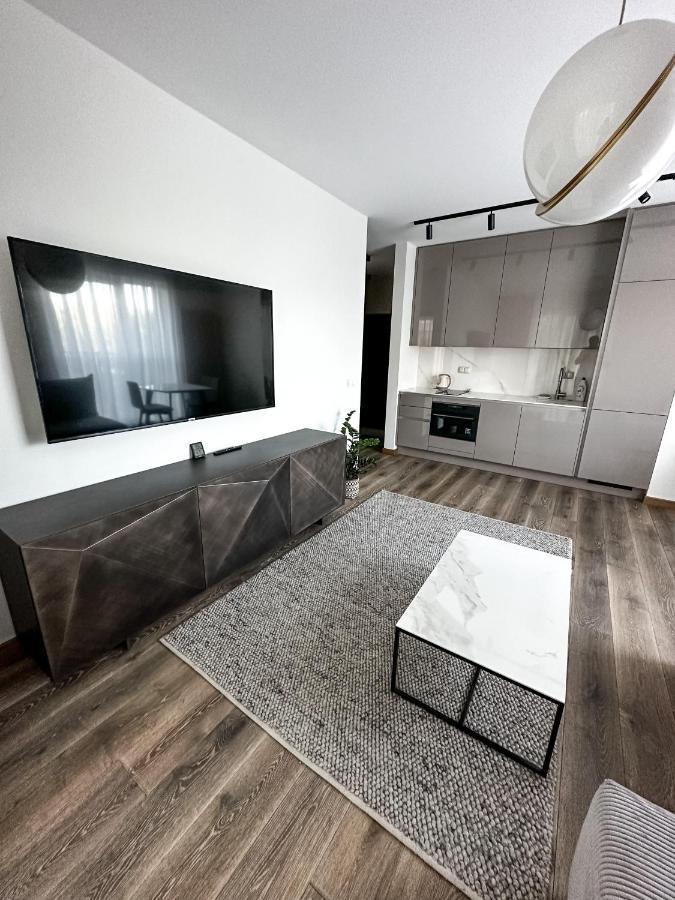 Apartament Vip Wola Warszawa Zewnętrze zdjęcie
