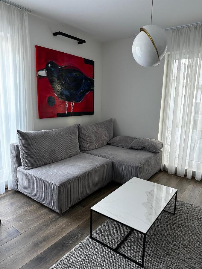 Apartament Vip Wola Warszawa Zewnętrze zdjęcie