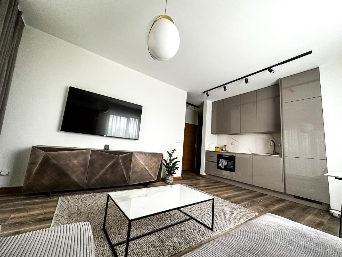 Apartament Vip Wola Warszawa Zewnętrze zdjęcie